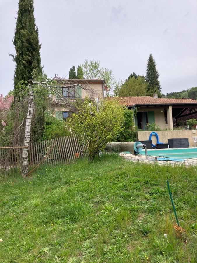 Apartamento La Fabrique Des Petits Bonheurs Dieulefit Exterior foto